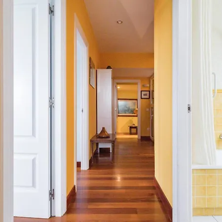 Spacious House With Sea View In + Jacuzzi *