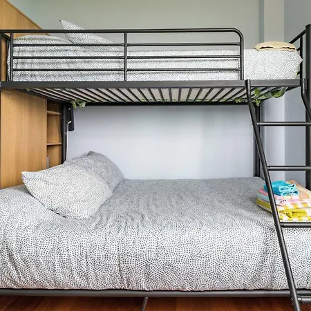 Spacious House With Sea View In + Jacuzzi Feriehus *