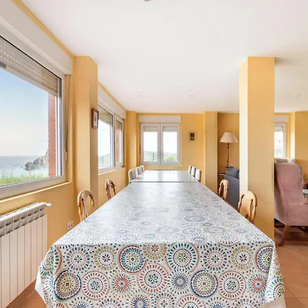 Spacious House With Sea View In + Jacuzzi *