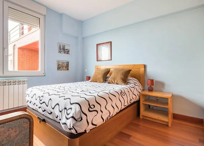 Spacious House With Sea View In + Jacuzzi *