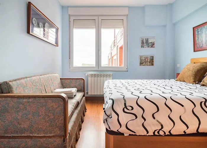 Spacious House With Sea View In + Jacuzzi *