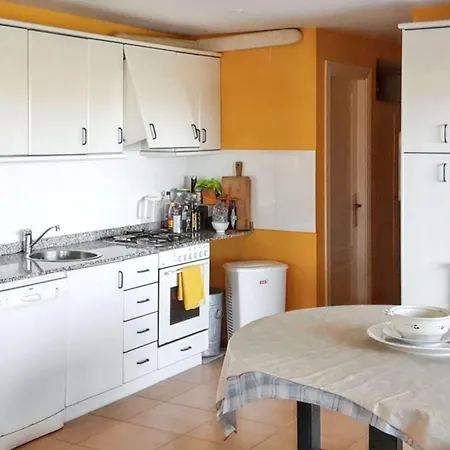 Holiday home Spacious House With Sea View In + Jacuzzi