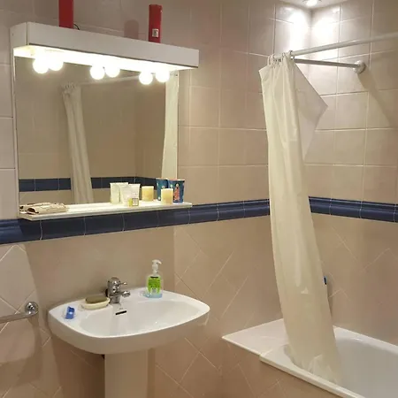 Holiday home Spacious House With Sea View In + Jacuzzi *