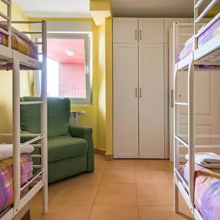 Spacious House With Sea View In + Jacuzzi