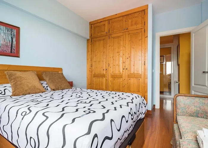 Spacious House With Sea View In + Jacuzzi Holiday home *